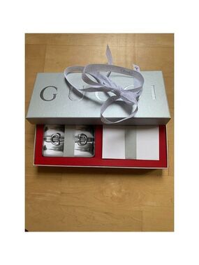 GUCCI "Happy Holidays" Gift Card Set Box storage includes 10 postcard/envelopes